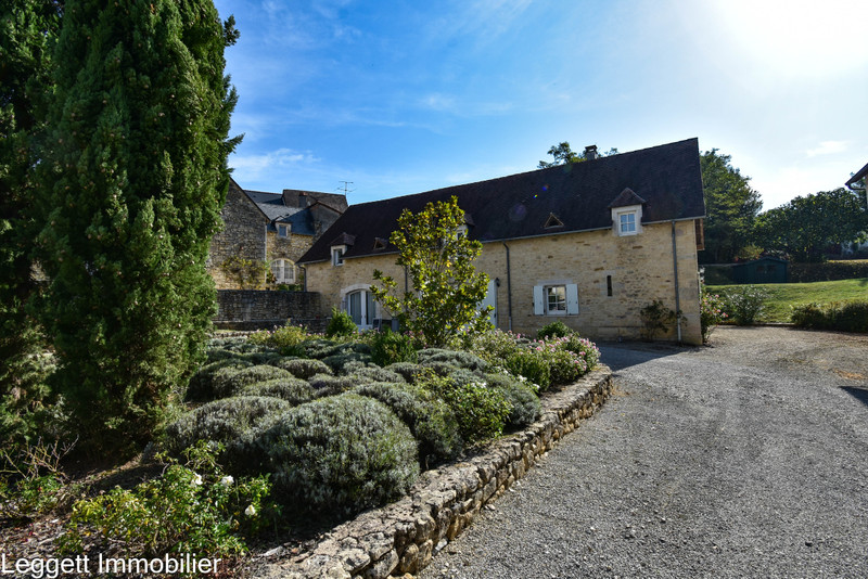 French property for sale in Beauregard-de-Terrasson, Dordogne - €439,900 - photo 2