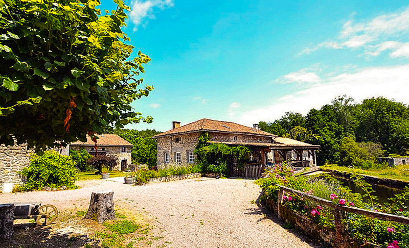 French property for sale in Busserolles, Dordogne - €848,000 - photo 8