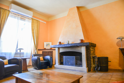 French property for sale in Collobrières, Var - €550,000 - photo 4