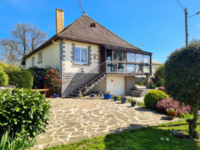 Maison à vendre à Mortain-Bocage, Manche, Basse-Normandie, avec Leggett Immobilier