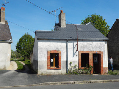 Maison à vendre à Vineuil, Indre, Centre, avec Leggett Immobilier