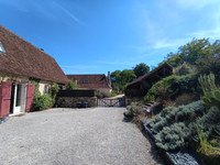 Maison à vendre à Bassillac et Auberoche, Dordogne - 470.000 € - photo 2