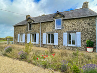 Character property for sale in Plémet Côtes-d'Armor Brittany