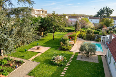 French property for sale in Marmande, Lot-et-Garonne - €490,000 - photo 2