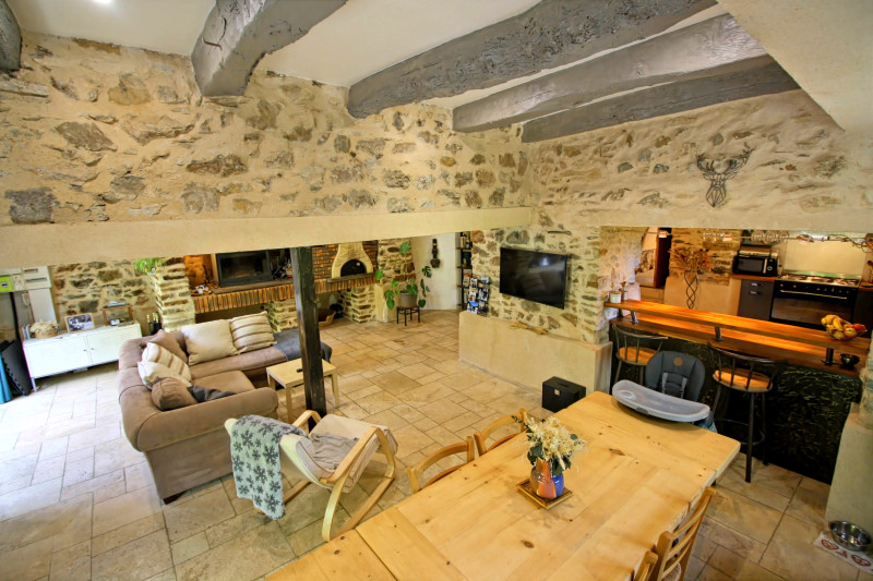 Propriété à vendre à Ferrières-Poussarou, Hérault - 365 000 €