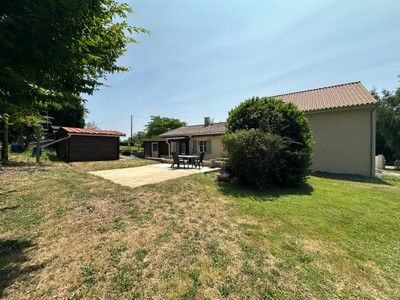 French property for sale in Génis, Dordogne - €219,350 - photo 3
