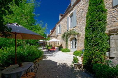Maison à vendre à Sarlat-la-Canéda, Dordogne, Aquitaine, avec Leggett Immobilier