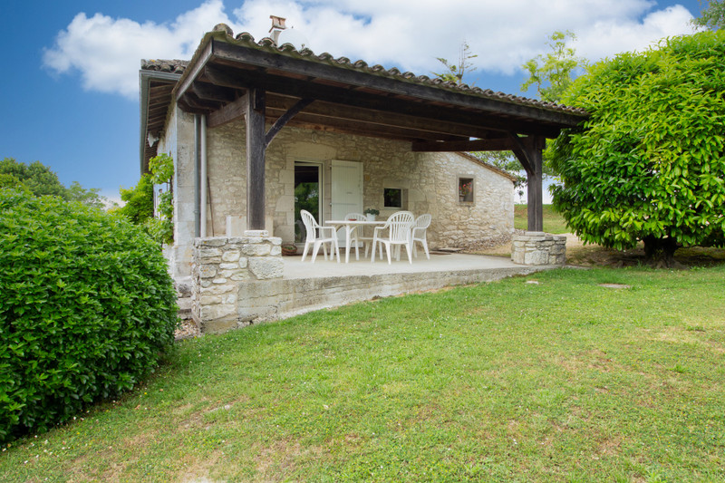 French property for sale in Douzains, Lot-et-Garonne - &#8364;495,000 - photo 2