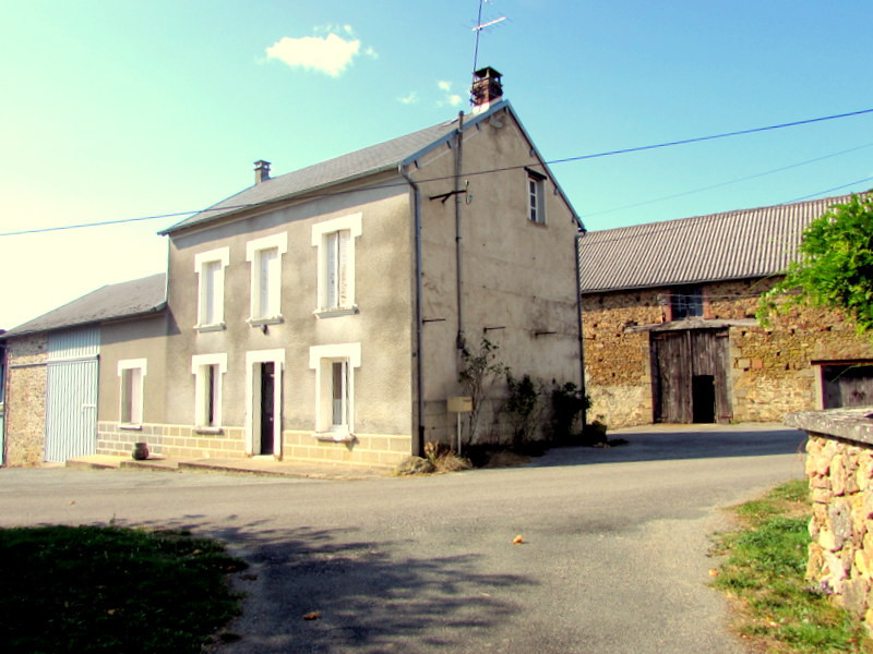 House for sale in SaintPierredeFursac Creuse A four bedroom hamlet farmhouse with barns