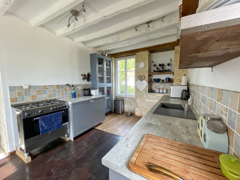 French property for sale in Saint Privat en Périgord, Dordogne - &#8364;299,000 - photo 3