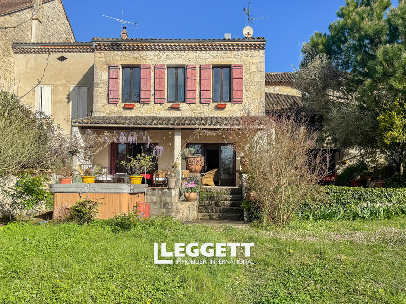 Maison 10 pièce(s), CASTELSAGRAT