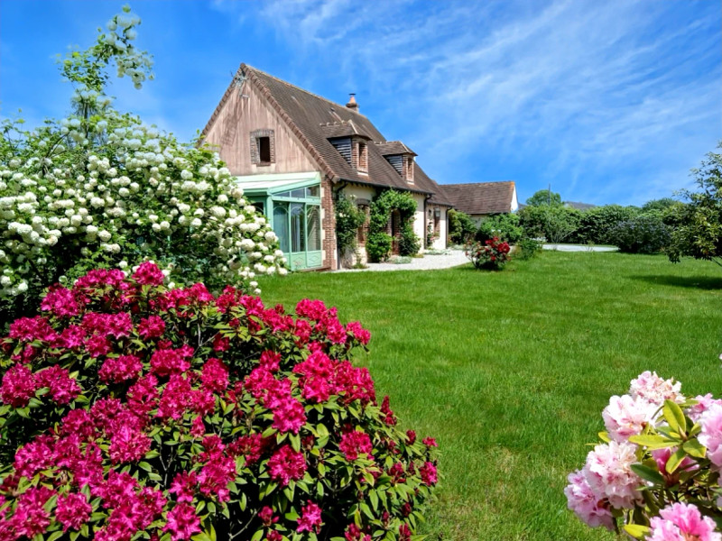 French property for sale in Saint-Martin-d'Écublei, Orne - €323,300 - photo 0
