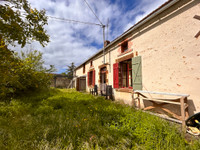 Maison à vendre à Chaillac, Indre - 48 600 € - photo 1