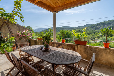Maison à vendre à Les Pilles, Drôme, Rhône-Alpes, avec Leggett Immobilier