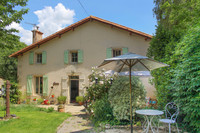 Maison à vendre à La Chapelle-Bâton, Deux-Sèvres - 189 000 € - photo 1
