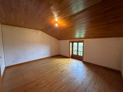 French property for sale in Montbron, Charente - €148,240 - photo 5