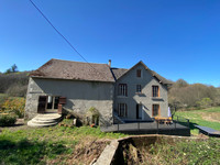 Maison à vendre à Chamberet, Corrèze - 338.990 € - photo 1