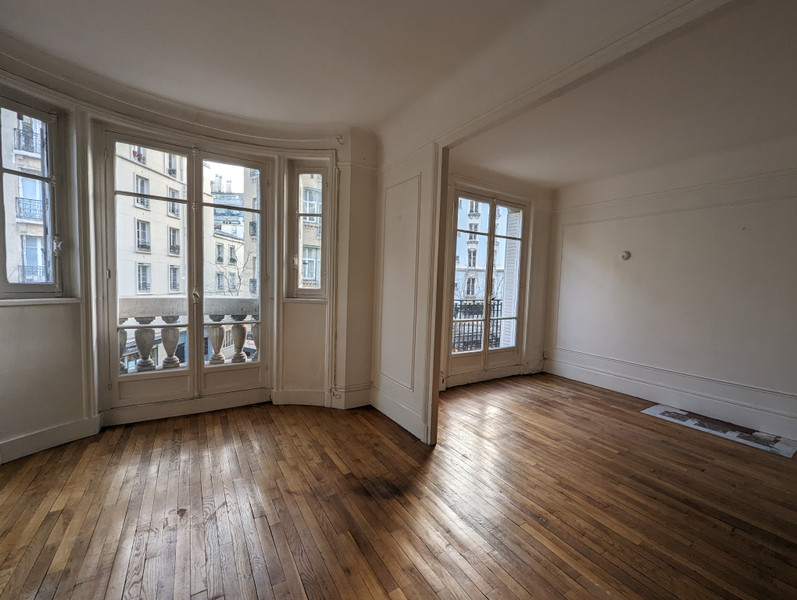 French property for sale in Paris 15e Arrondissement, Paris - €940,000 - photo 3