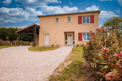 Maison à vendre à Vasles, Deux-Sèvres, Poitou-Charentes, avec Leggett Immobilier