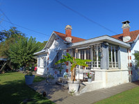 houses and homes for sale inGujan-MestrasGironde Aquitaine