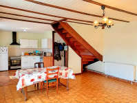 Propriété à vendre à Lathus-Saint-Rémy, Vienne - 82 000 € - photo n°2