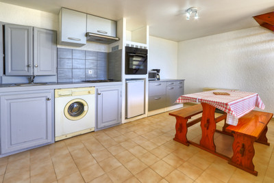 French property for sale in Saint-Saturnin-lès-Apt, Vaucluse - €477,000 - photo 9