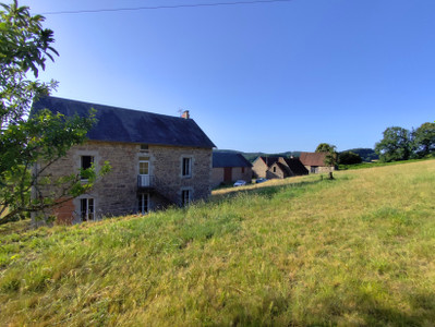 French property for sale in Arfeuille-Châtain, Creuse - €245,000 - photo 6
