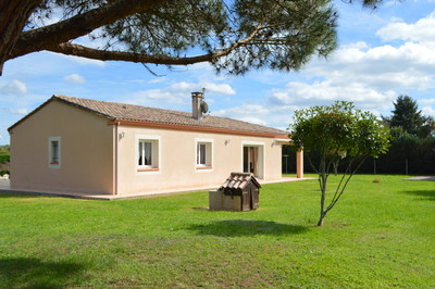 French property for sale in Lédat, Lot-et-Garonne - €246,100 - photo 1