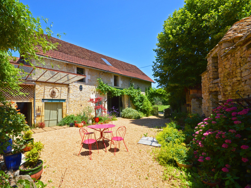 French property for sale in Saint-Germain-des-Prés, Dordogne - €315,000 - photo 2