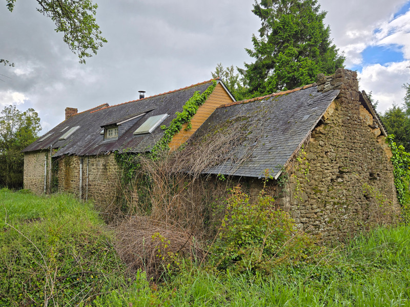 French property for sale in Ceaucé, Orne - €125,000 - photo 13