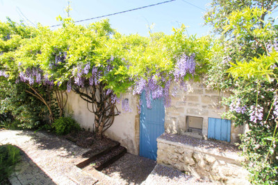 French property for sale in Nuaillé-sur-Boutonne, Charente-Maritime - €315,650 - photo 8
