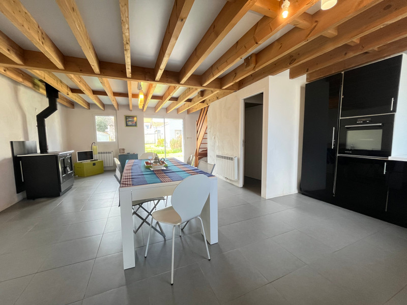 French property for sale in La Rochelle, Charente-Maritime - €547,000 - photo 2