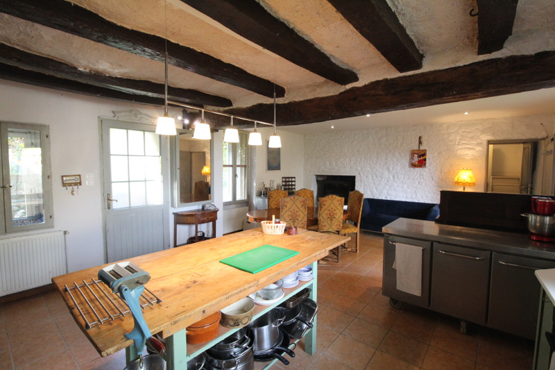 French property for sale in Yzeures-sur-Creuse, Indre-et-Loire - €172,800 - photo 6