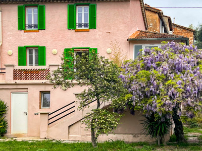 Maison à vendre à Roquefort-les-Pins, Alpes-Maritimes, PACA, avec Leggett Immobilier