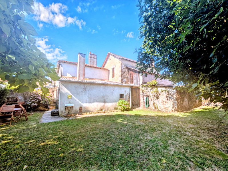 French property for sale in Saint-Martin-du-Fouilloux, Deux-Sèvres - €115,000 - photo 9