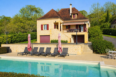 French property for sale in Domme, Dordogne - €585,000 - photo 1