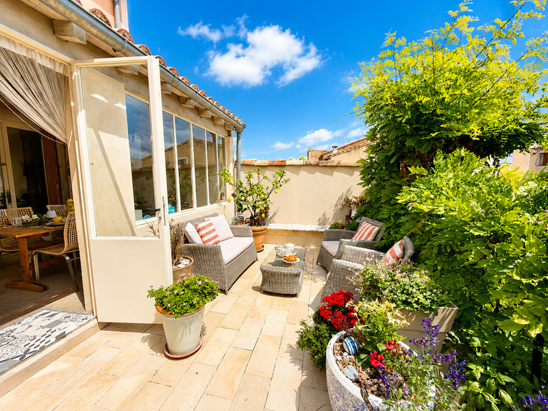 French property for sale in Pouzolles, Hérault - €380,000 - photo 1