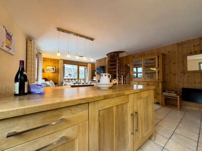 French property for sale in Courchevel, Savoie - €828,000 - photo 9