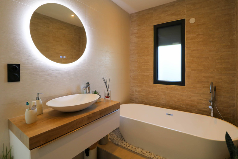 French property for sale in Aubais, Gard - €570,000 - photo 5