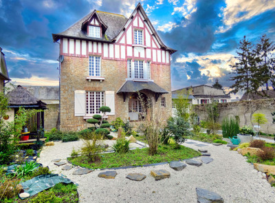 Maison à vendre à Pontorson, Manche, Basse-Normandie, avec Leggett Immobilier