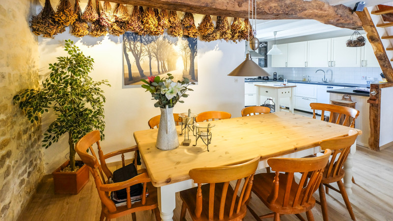 French property for sale in Saint-Martial, Charente-Maritime - €266,400 - photo 3