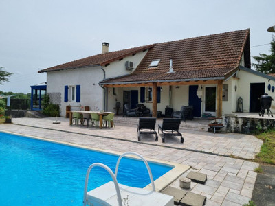 Maison à vendre à Molles, Allier, Auvergne, avec Leggett Immobilier