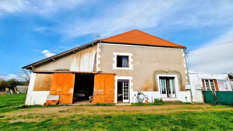 French property for sale in Vélines, Dordogne - €268,000 - photo 1