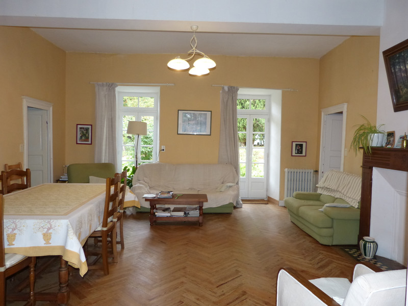 French property for sale in Castelnau-sur-Gupie, Lot-et-Garonne - €922,200 - photo 4