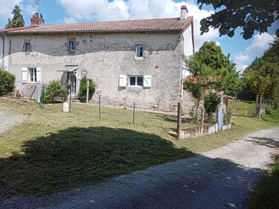Maison à vendre à Blond, Haute-Vienne, Limousin, avec Leggett Immobilier