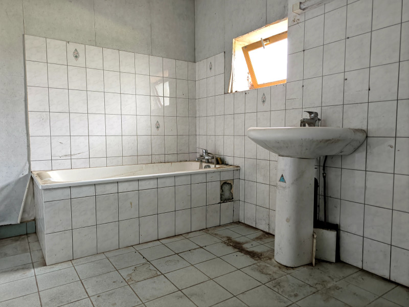 French property for sale in Plaisance, Vienne - €64,600 - photo 5