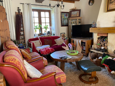 French property for sale in Domfront en Poiraie, Orne - €225,750 - photo 2