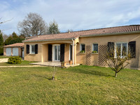 Maison à vendre à Saint-Paul-la-Roche, Dordogne - 255.000 € - photo 1