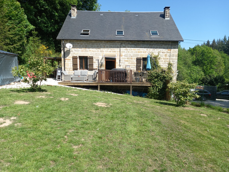 Maison à vendre à Saint-Hilaire-les-Courbes, Corrèze - 294.250 € - photo 1