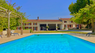 Maison à vendre à Puy-du-Lac, Charente-Maritime, Poitou-Charentes, avec Leggett Immobilier